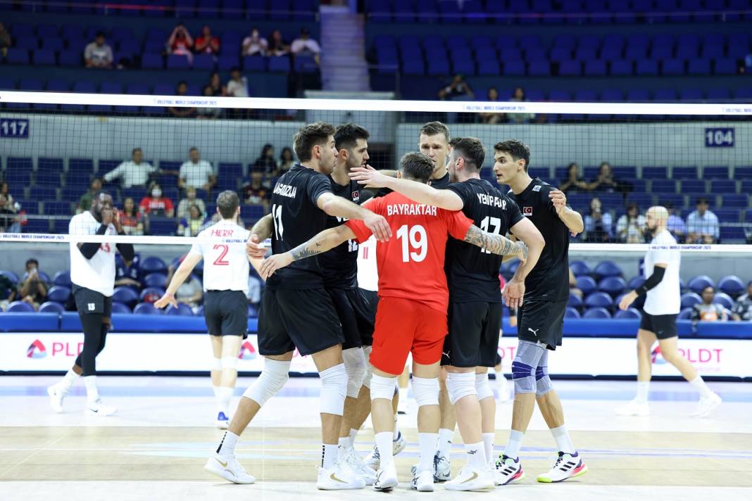 Çeyrek final bileti için kritik mücadele! Türkiye-Hollanda voleybol maçında dev heyecan 3